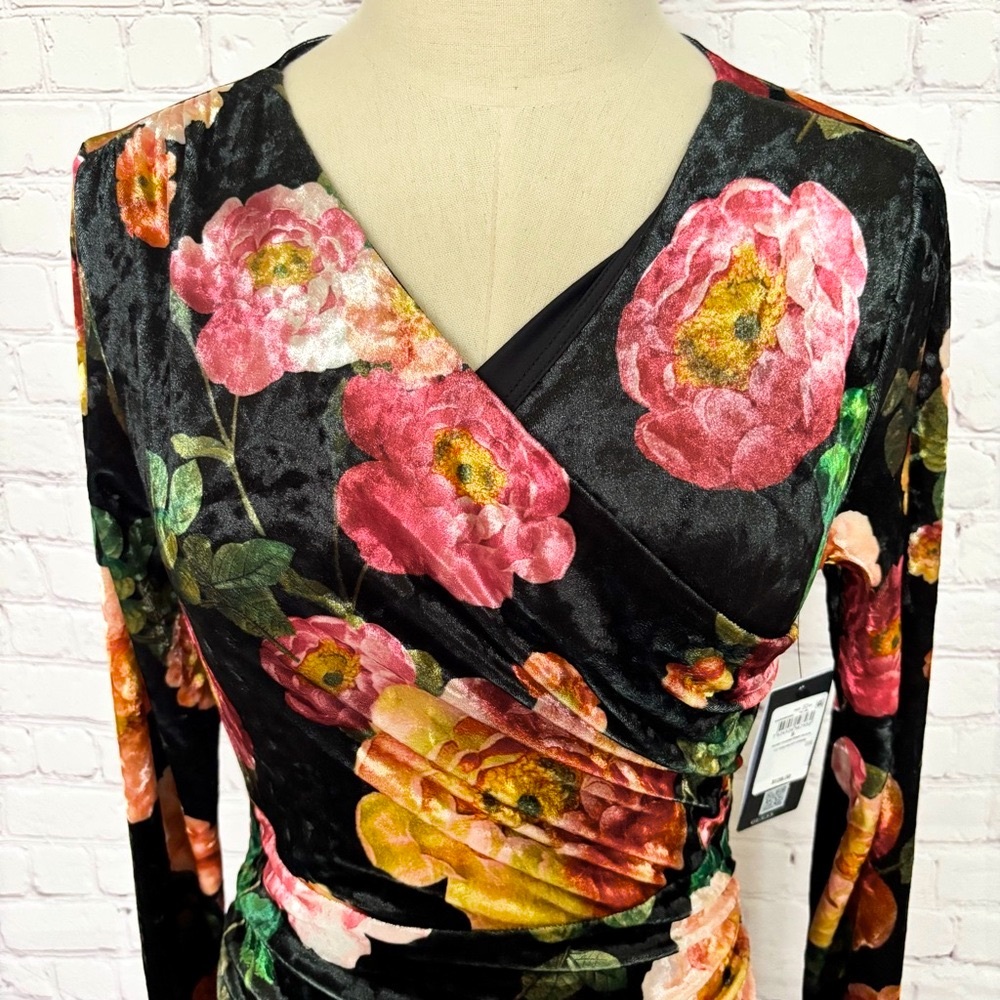 GUESS Eco Tess Peony Charm Print Long Sleeve Velvet Mini Dress--NWT--S - Picture 5 of 16